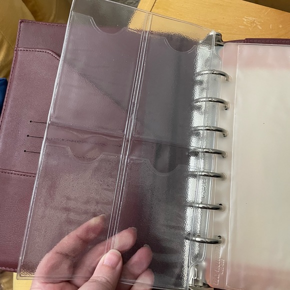 Flavia | Burgundy Oranginzer - Picture 5 of 9